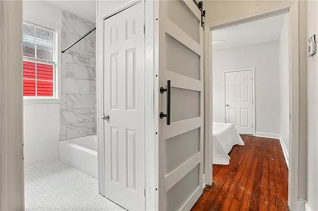 4424 General Pershing St — Photo 10