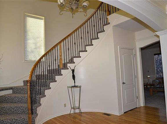 5th image of 4815 W 158th Pl