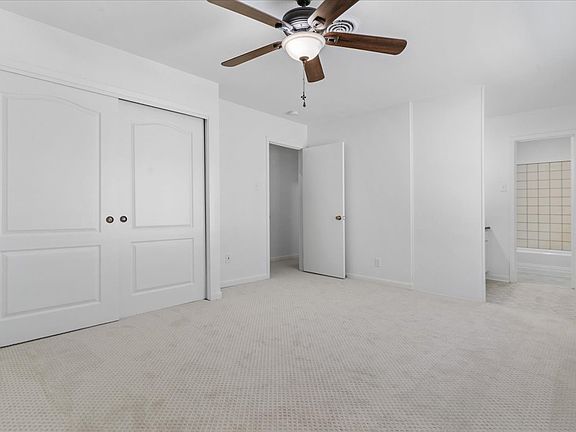 3rd image of 2809 Olympia Dr
