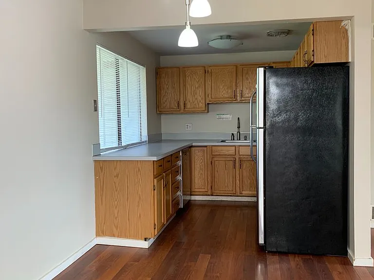 458 154th Ave SE — Photo 10