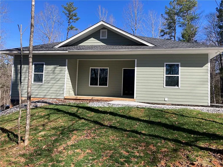 100A Dickerson Rd — Photo 1
