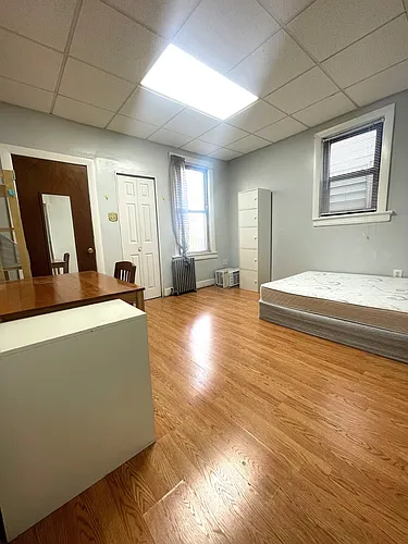 802 Pavonia Ave #1 Photo 1