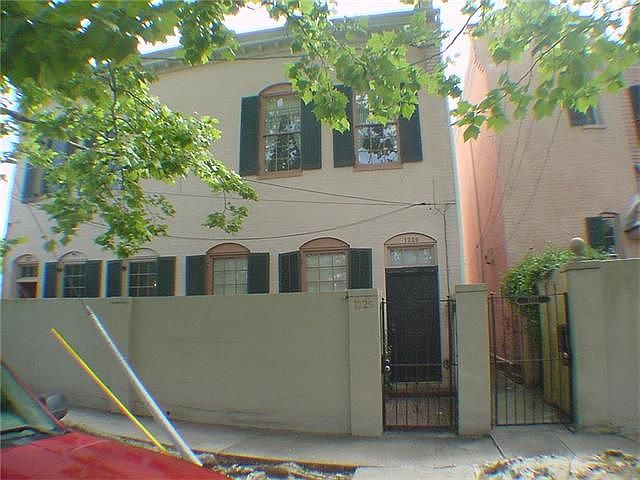 1st image of 1229 Amelia St
