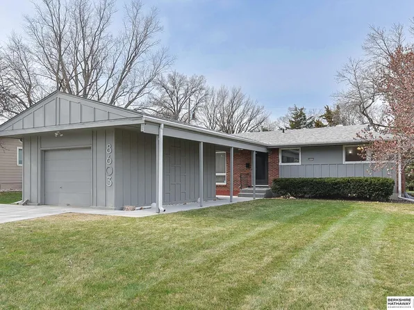 8603 Templeton Dr, Omaha, NE 68134