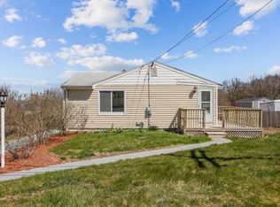 152 Lepes Rd, Tiverton, RI 02878
