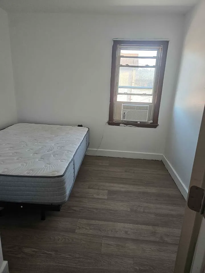 2 bed, $1,125 — Photo 2