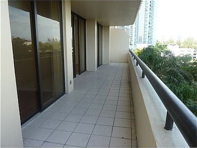 4th image of 19355 Turnberry Way APT 3C