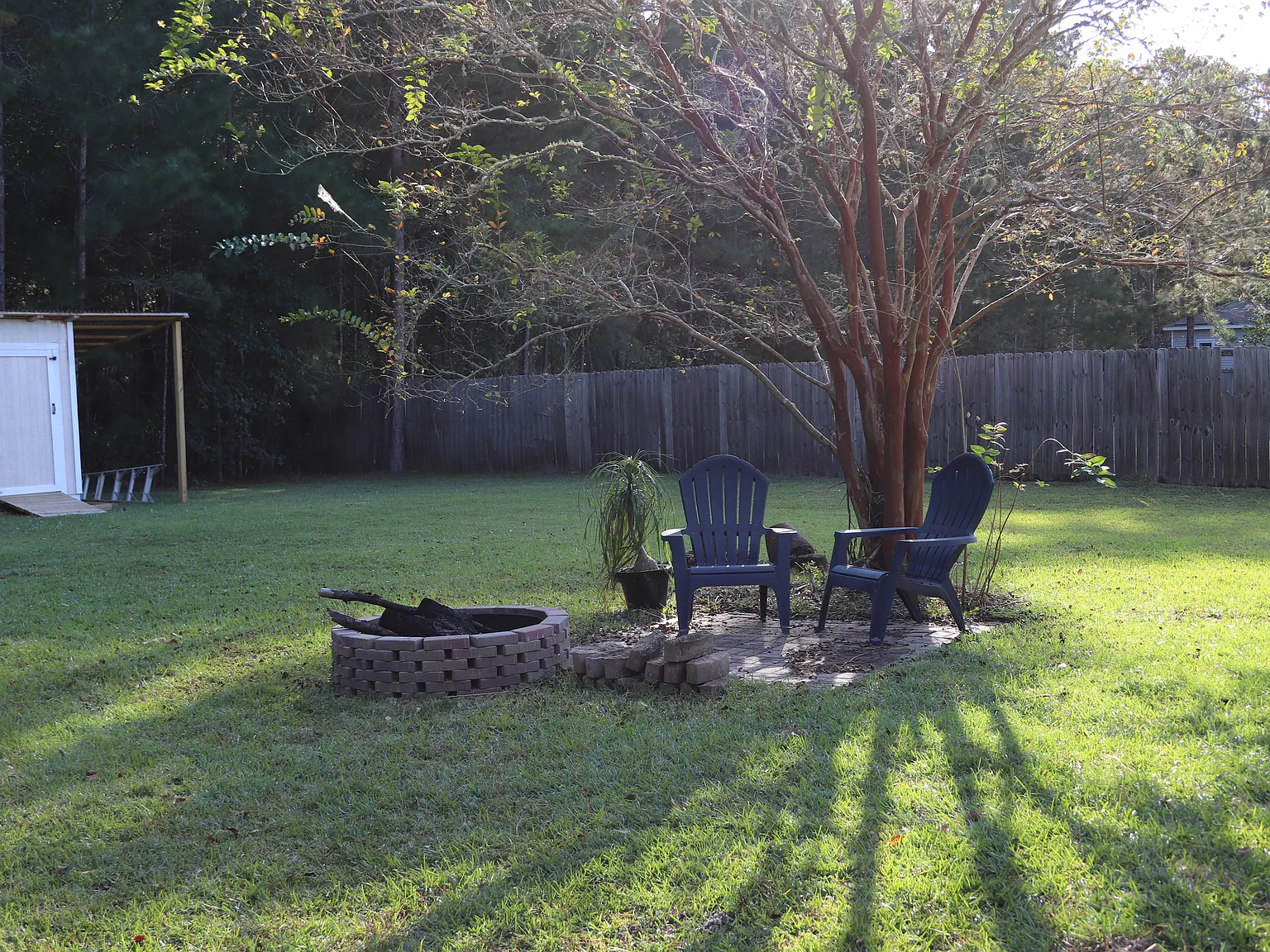3 bed, 1203 sqft, $1,950 — Photo 4
