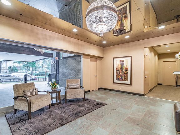 5th image of 1000 N Lake Shore Dr APT 601