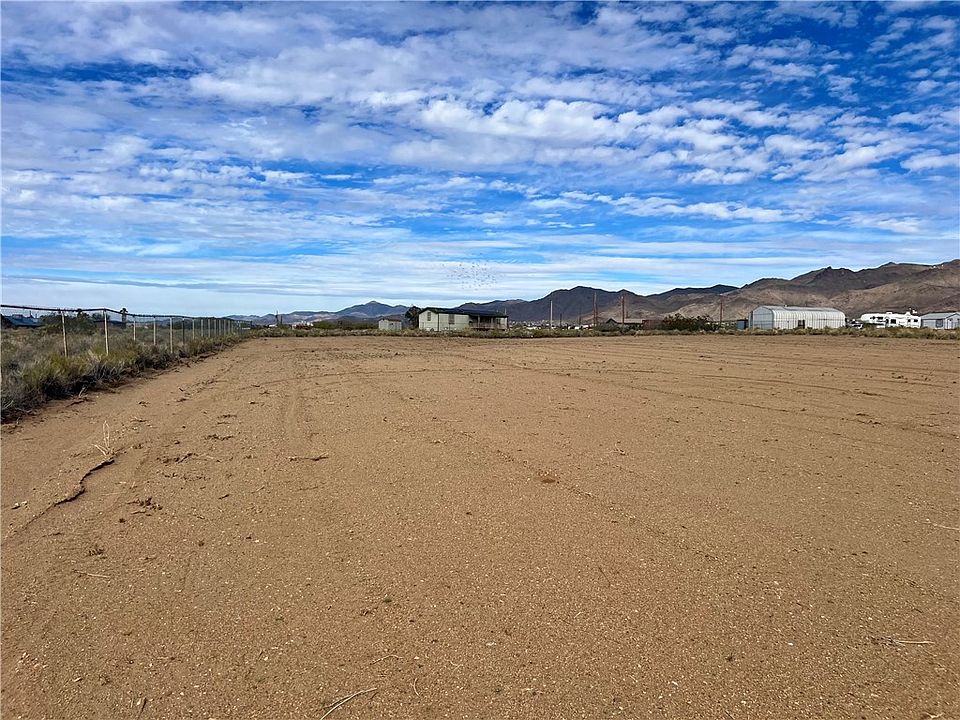 1st image of 306-36-005N W Abrigo Drive