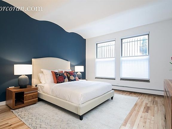 3rd image of 339 Greenwich St Unit 2W