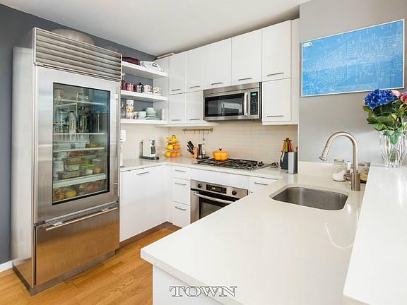 2nd image of 635 W 42nd St APT 9C