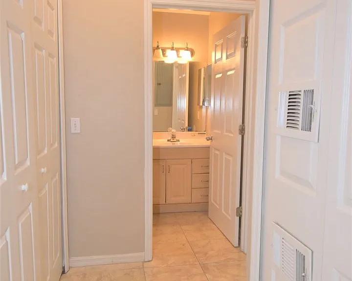 4406 E Mango Ter #B — Photo 19