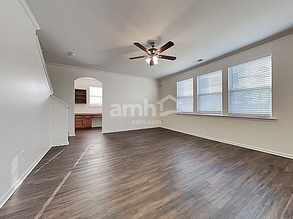 3rd image of 327 Sanctuary Park Dr