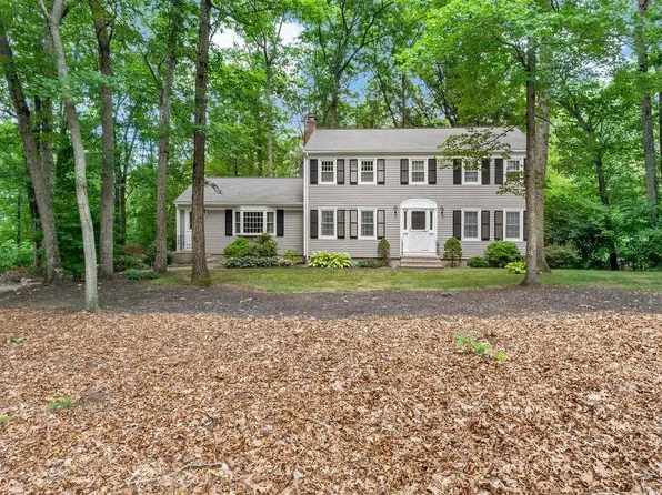 774 Nate Whipple Hwy, Cumberland, RI 02864