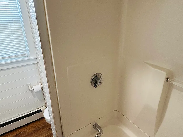 74 Carrington Ave #1 — Photo 11