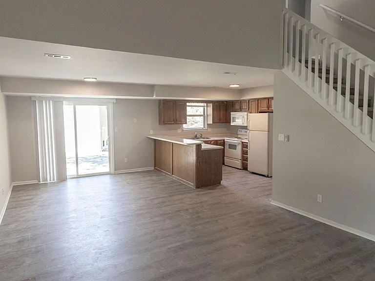 3603 Hermitage Rd — Photo 6