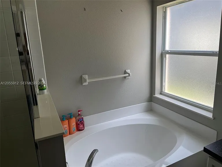 189 Emeraldview Ave — Photo 14