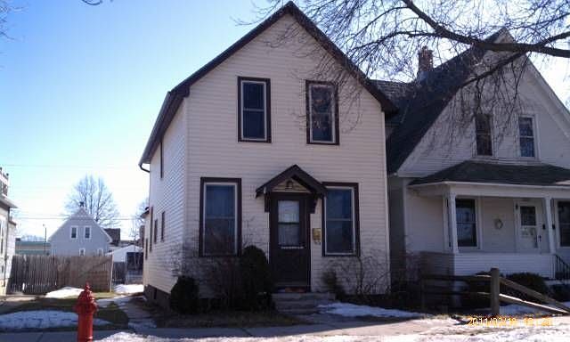 2nd image of 2033 Wiemann Ave