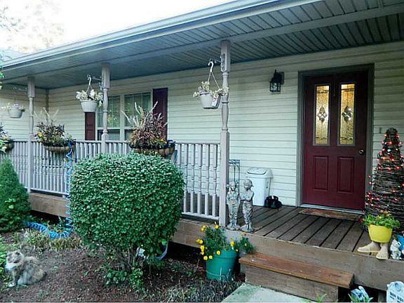 2nd image of 50 Lookout Ct