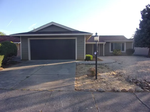 178 Rainier Cir, Vacaville, CA 95687