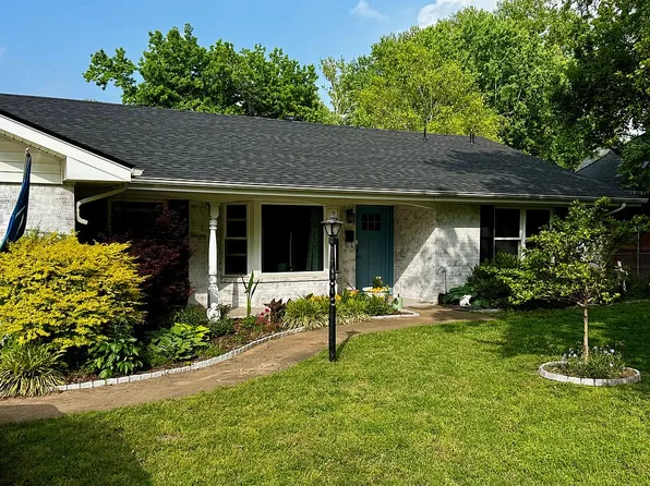 910 N Willow St, Pauls Valley, OK 73075