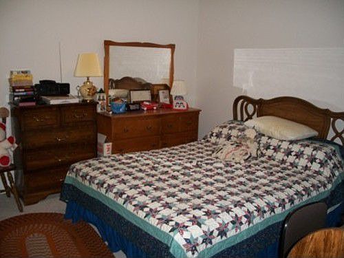 4th image of 615 Manning Dr