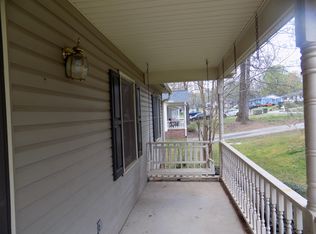 309 Pinonwood Dr, Simpsonville, SC 29680