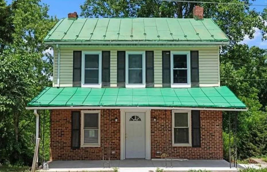 1316 Pleasant Valley Rd