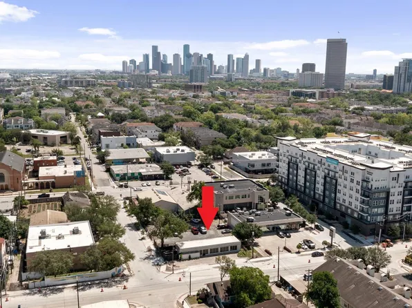 722 Durham Dr, Houston, TX 77007