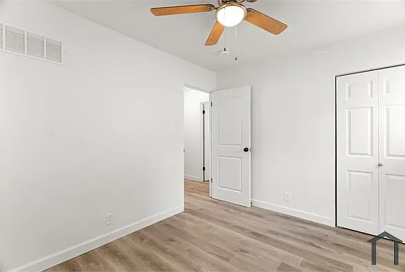 10518 Spring Garden Dr — Photo 25
