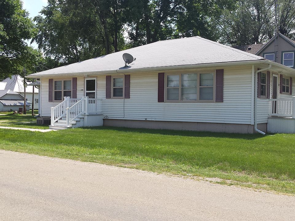 318 Maple Duplex