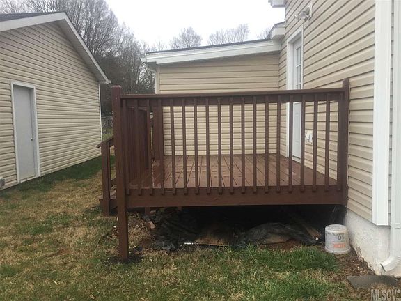 5th image of 614 N Davis Ave
