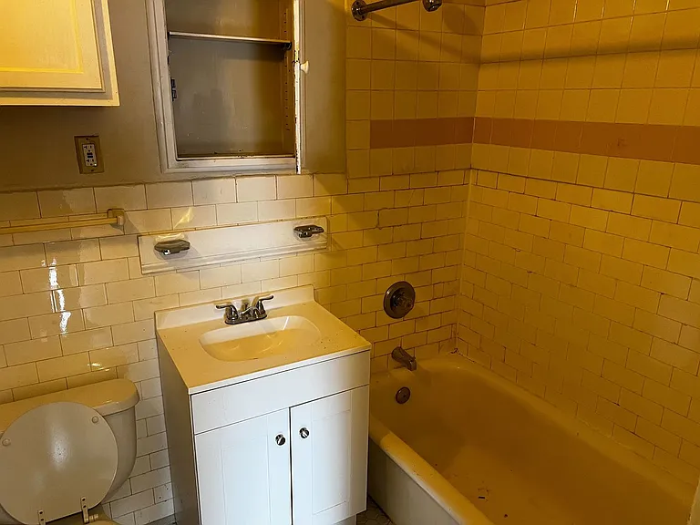 192 Lark Street — Photo 9