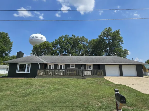 102 S Blue River Dr, Edinburgh, IN 46124