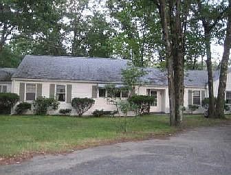 2nd image of 11 Longedge Rd