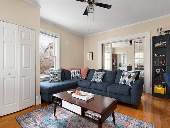 Family Room, window to parging area