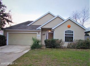 12010R Saverio Ln, Jacksonville, FL 32225