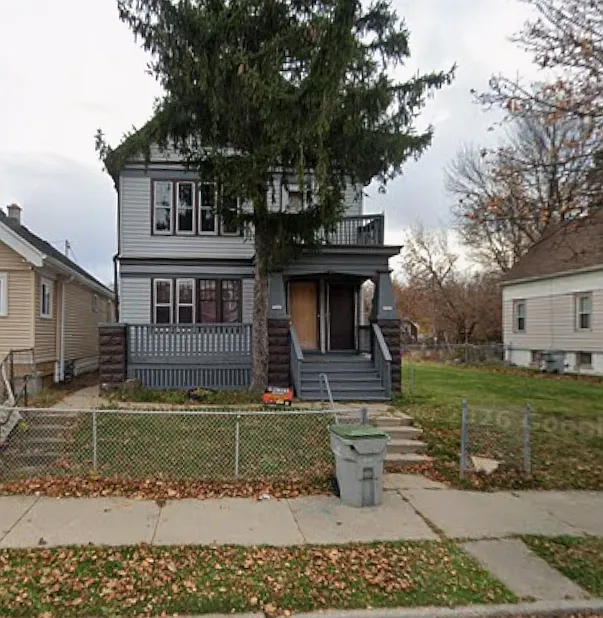 2 bed, $875 — Photo 1