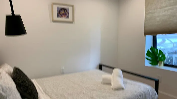 Rented by Nooklyn NYC LLC | media 51