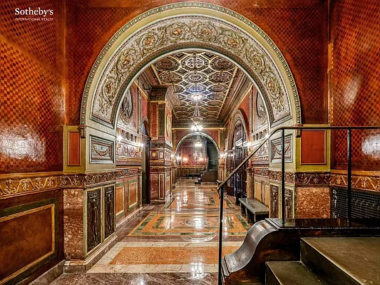 Sold by Sotheby's International Realty | media 8