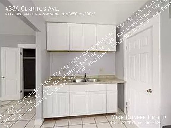 3rd image of 438A Cerritos Ave