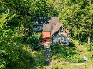 1995 Lower Cane Creek Rd, Stanton, KY 40380