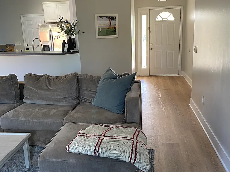 1418 Wagon Ct — Photo 5
