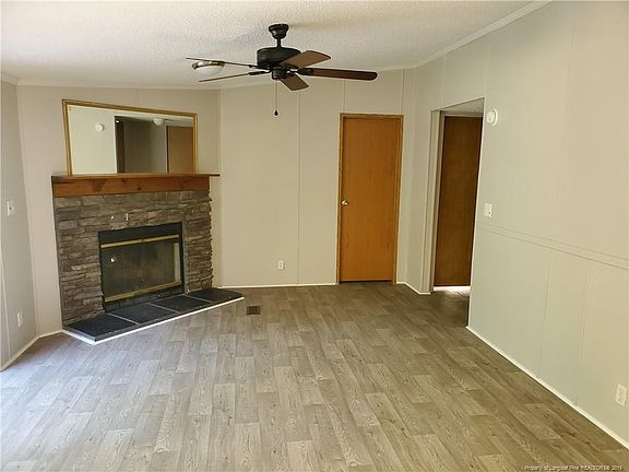5th image of 1124 Pasture Ln