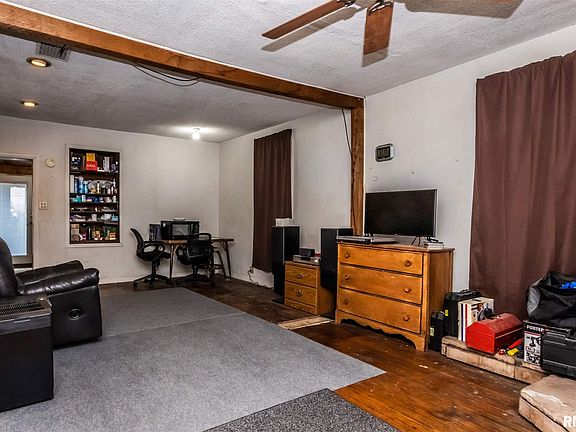 3rd image of 3708 N Ashton Ave