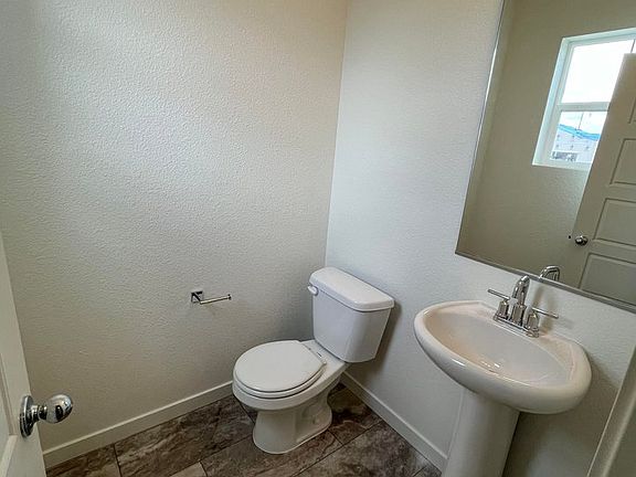5th image of 3604 Lake Clark St