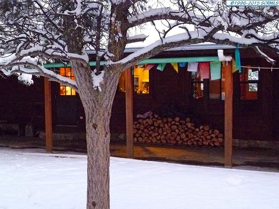 1st image of 84 Valley Dr