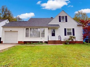 1339 Haverston Rd, Lyndhurst, OH 44124