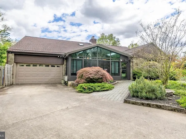 617 Webb Rd, Elkins Park, PA 19027